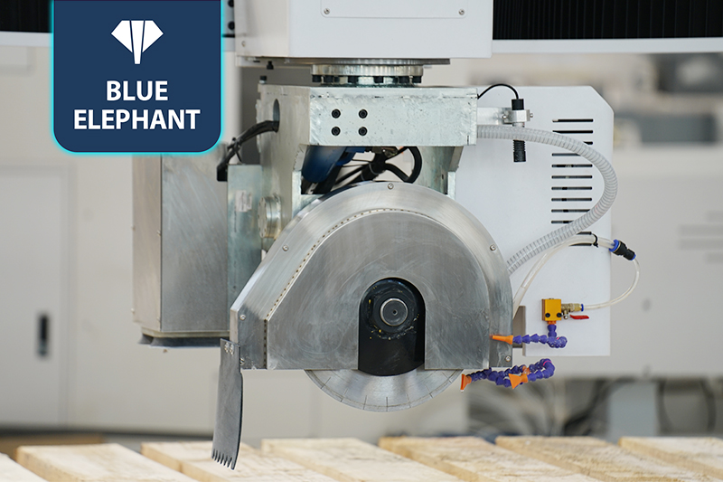 4+1數(shù)控橋切鋸